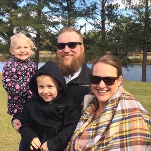 Meet your Posher, Casey